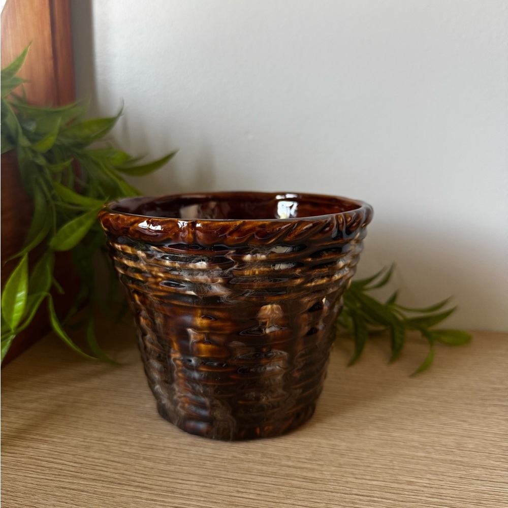 Brown Textured Ceramic Planter